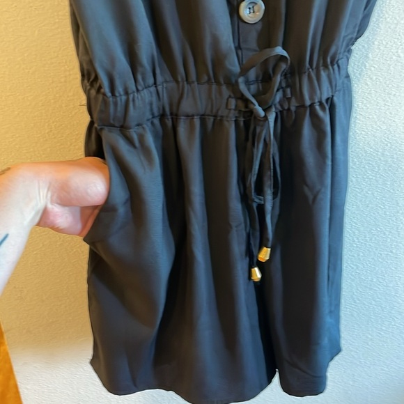 Shorts romper size small black - Picture 4 of 8